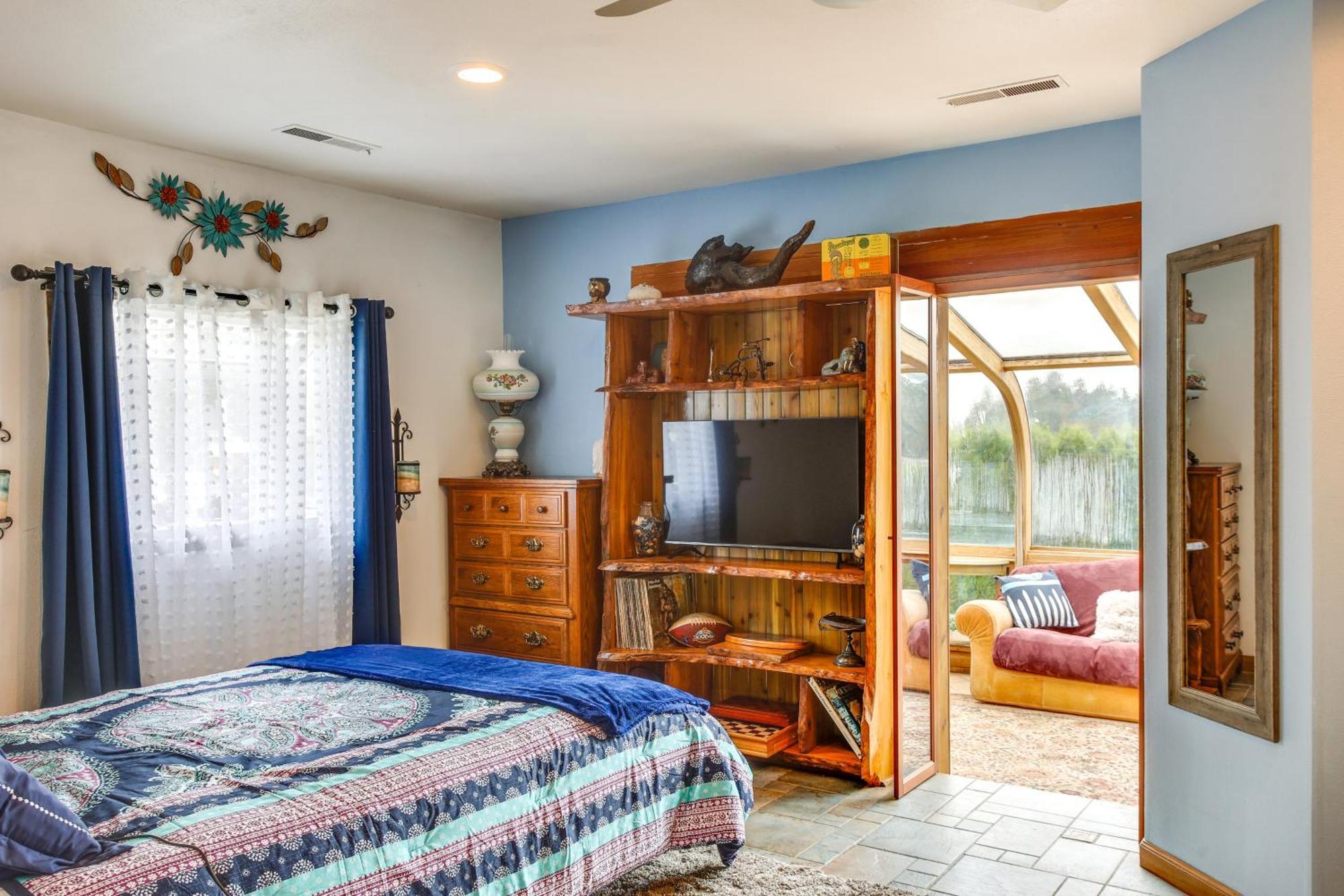 Tacoma Home On Steilacoom Lake With Dock! Экстерьер фото