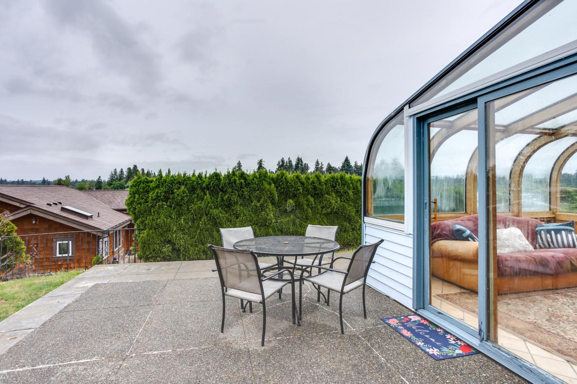 Tacoma Home On Steilacoom Lake With Dock! Экстерьер фото